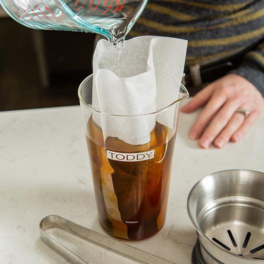 Artisan Small Batch Cold Brewer - Curve Coffee Collaborators
